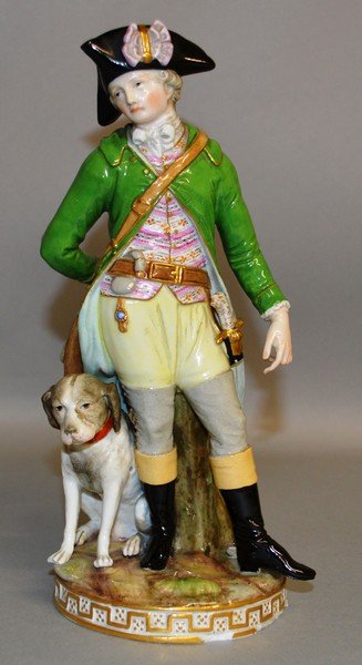 A GOOD LARGE MEISSEN FIGURE OF A SOLDIER, a dog at his: A GOOD LARGE MEISSEN FIGURE OF A SOLDIER, a dog at his side. 9ins high. Cross swords mark in blue. Incised No. 780.