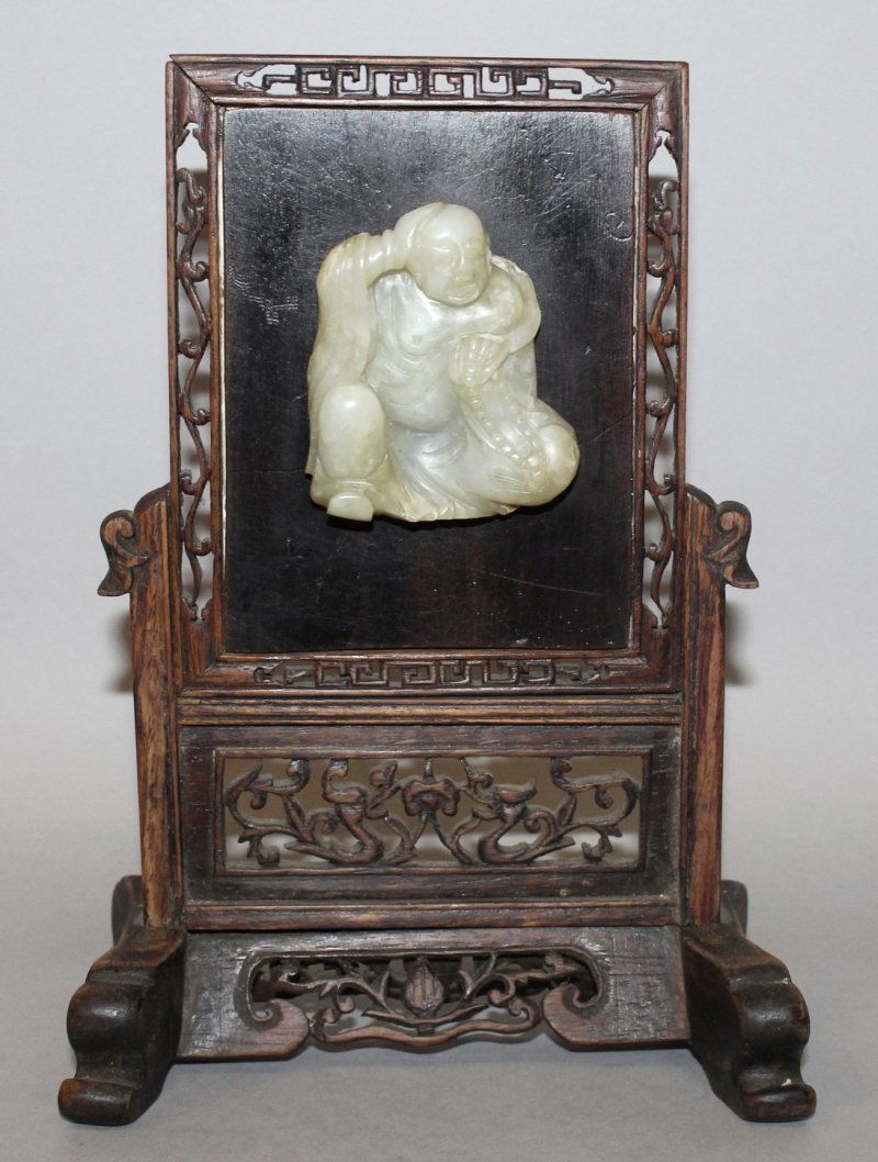 AN UNUSUAL CHINESE CELADON JADE AND HARDWOOD TABLE (1 of 4)