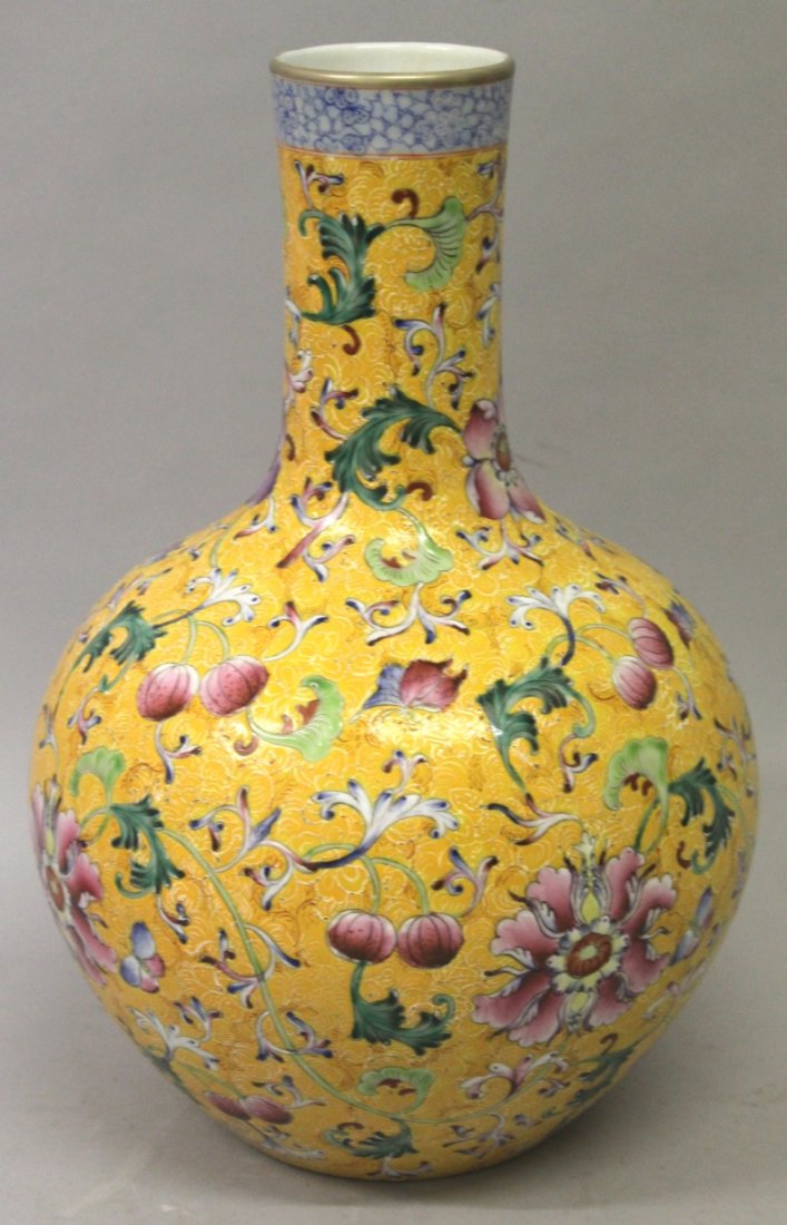 A LARGE CHINESE YELLOW GROUND PORCELAIN BOTTLE VASE, (1 of 6)