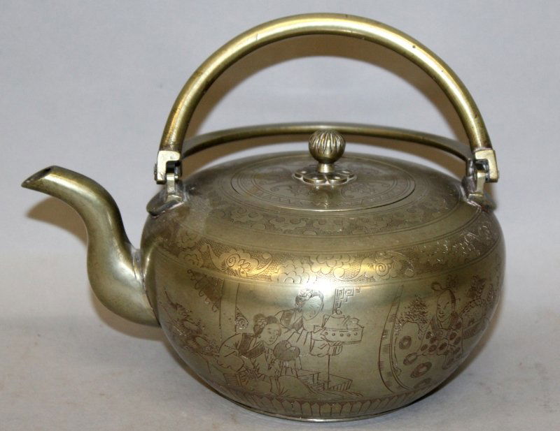 A GOOD QUALITY 19TH/20TH CENTURY POLISHED BRONZE TEAPOT (1 of 6)