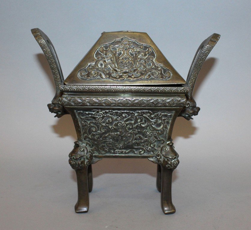A 19TH CENTURY ORIENTAL BRONZE CENSER & COVER, of (1 of 4)