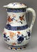 AN EARLY 18TH CENTURY CHINESE IMARI KANGXI PERIOD