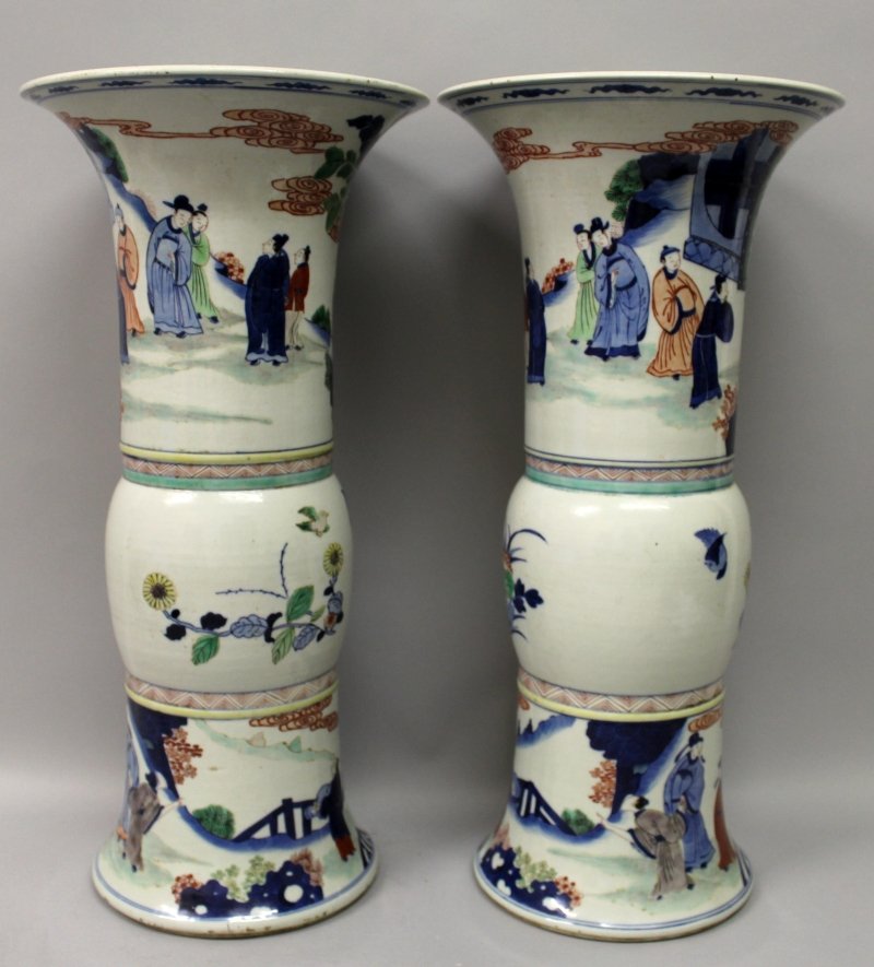 A LARGE PAIR OF CHINESE WUCAI PORCELAIN GU VASES, each (1 of 6)