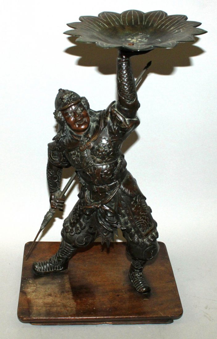 A LARGE JAPANESE MEIJI PERIOD MIYAO STYLE BRONZE FIGURE (1 of 7)