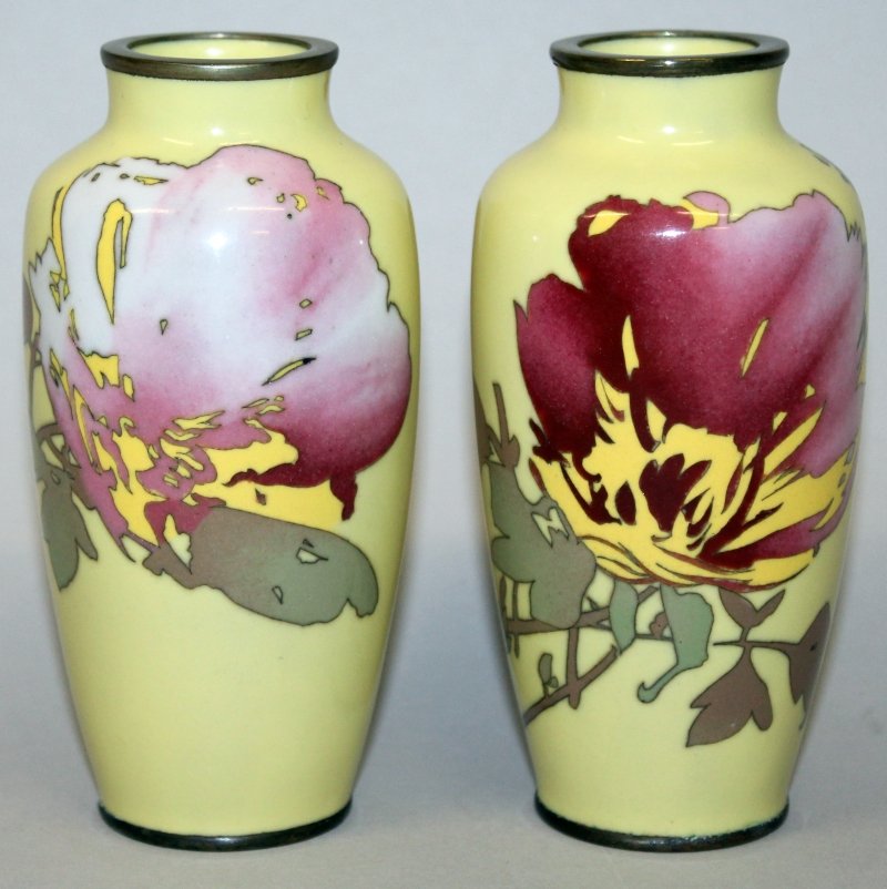 A GOOD PAIR OF SIGNED JAPANESE SOSUKE STYLE YELLOW (1 of 5)