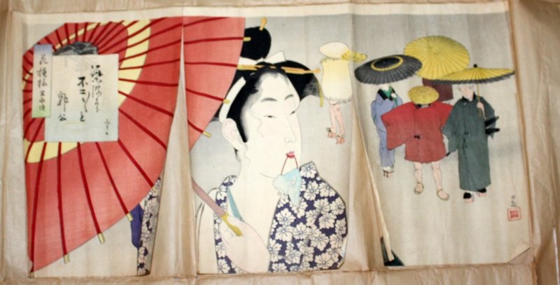 ANOTHER EARLY 20TH CENTURY JAPANESE WOODBLOCK TRIPTYCH, (1 of 5)