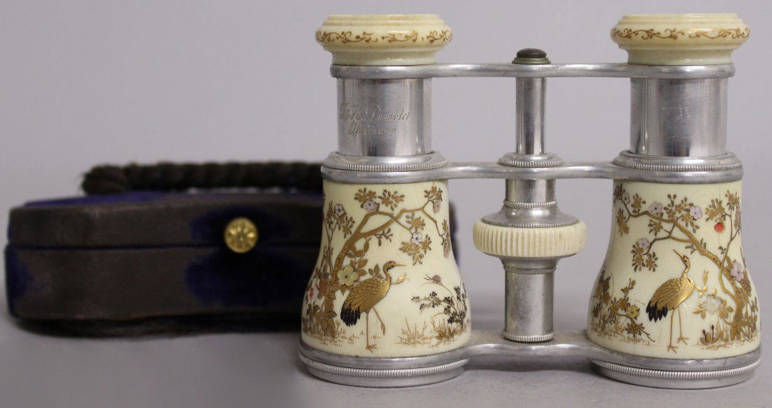 A GOOD VICTORIAN IVORY & SHIBAYAMA INLAID OPERA GLASSES: A GOOD VICTORIAN IVORY AND SHIBAYAMA INLAID OPERA GLASSES by T. & H. DOUBLE, Optician, London and blue case.Please note: John Nicholson does not ship items containing ivory to the USA