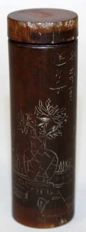 A SMALL EARLY 20TH CENTURY CHINESE CYLINDRICAL HORN BOX (1 of 7)