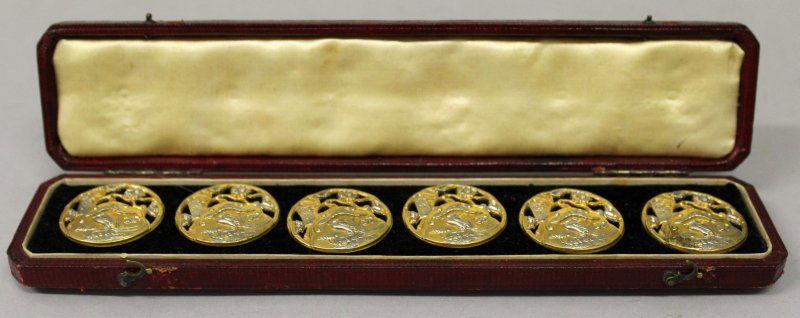 A CASED SET OF EARLY 20TH CENTURY JAPANESE STYLE ART (1 of 5)