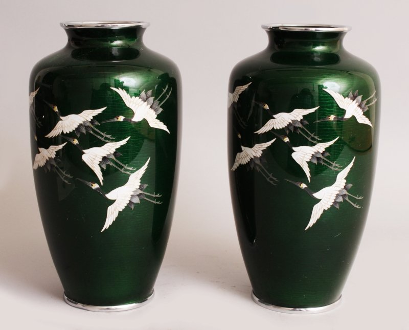 A PAIR OF EARLY 20TH CENTURY JAPANESE GREEN GROUND (1 of 7)