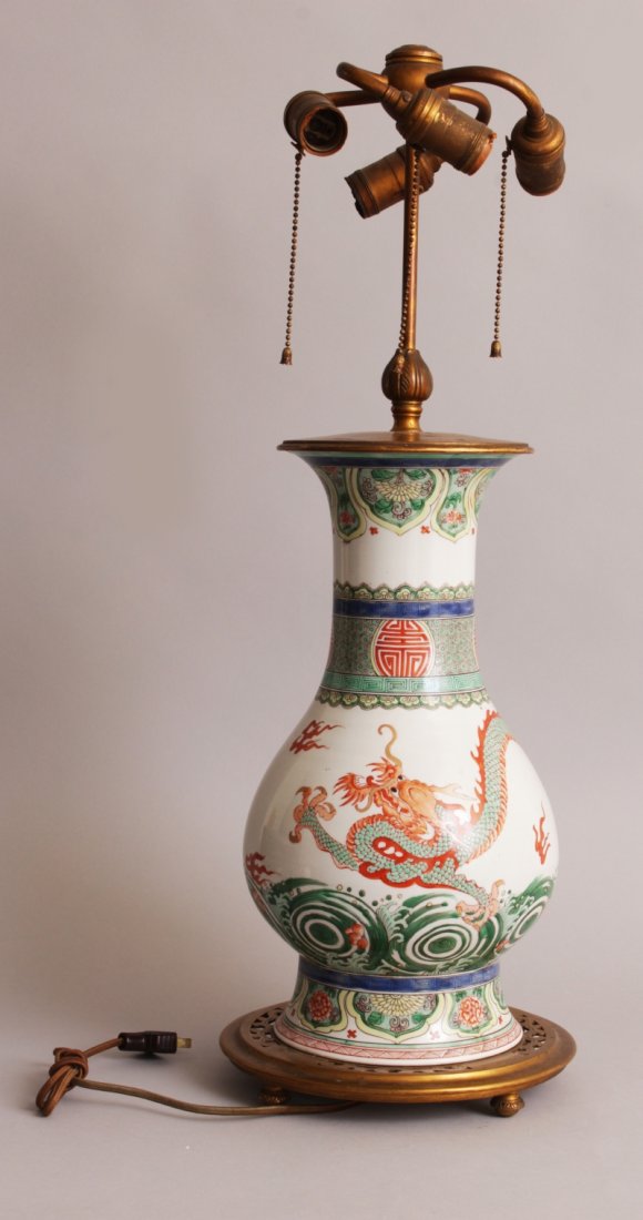 A GOOD QUALITY 19TH CENTURY SAMSON FAMILLE VERTE (1 of 6)