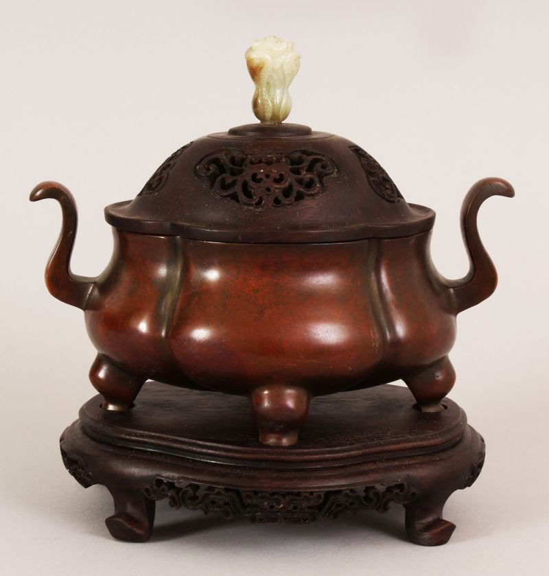 A CHINESE QUATREFOIL SECTION BRONZE TRIPOD CENSER, (1 of 10)