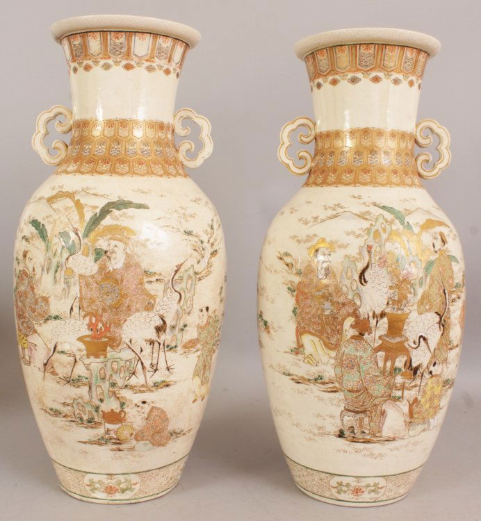 A LARGE PAIR OF 19TH/20TH CENTURY JAPANESE KYOTO (1 of 9)