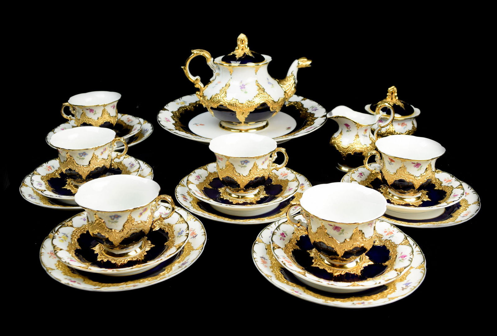 A Continental Porcleian Gilt Edge Tea Set for Six (1 of 15)