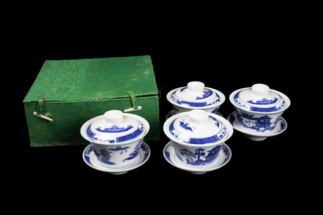 A Set of Jingdezhen Blue and White Porcelain Tea Bowls: A Set of Jingdezhen Blue and White Porcelain Tea Bowls with Lid (4 sets and 12 pcs) | 景德鎮青花茶碗組 (4套12件) Dimension: