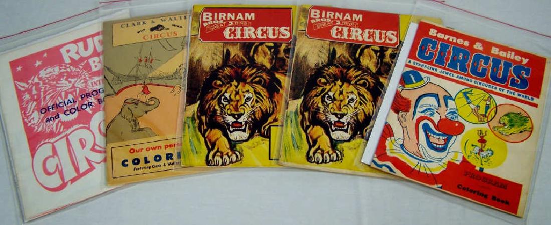 5 VINTAGE CIRCUS COLORING BOOKS 1960 (1 of 1)