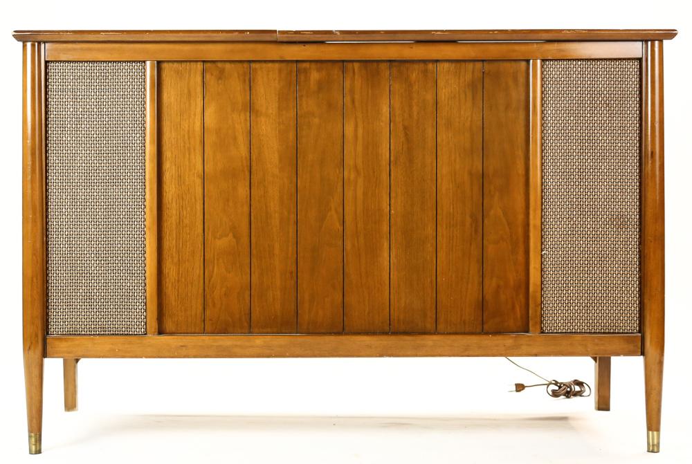 Airline Console Stereo (1 of 7)
