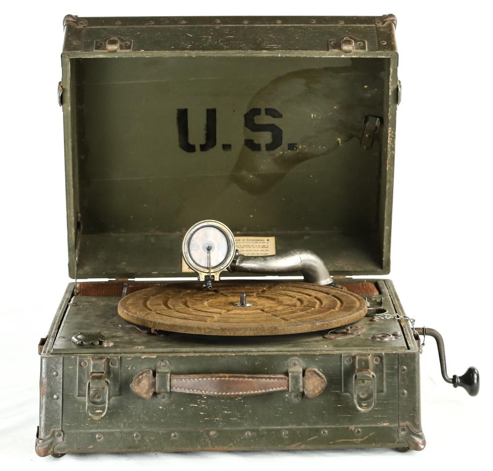 US Military Hand Crank Phonograph (1 of 14)