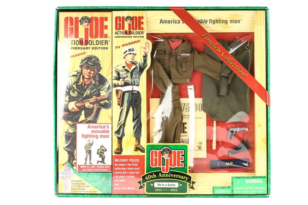 GI Joe Timeless Collection Action Soldier Set 2003 (1 of 3)