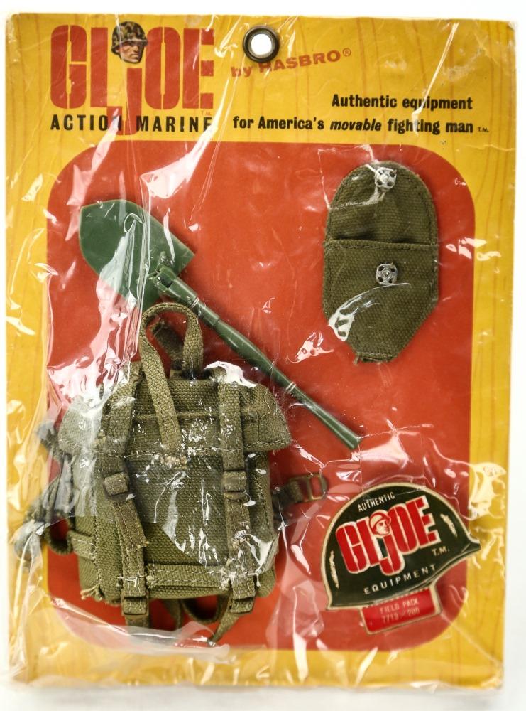 GI Joe Action Marine Beachhead Assault Field Pack (1 of 3)
