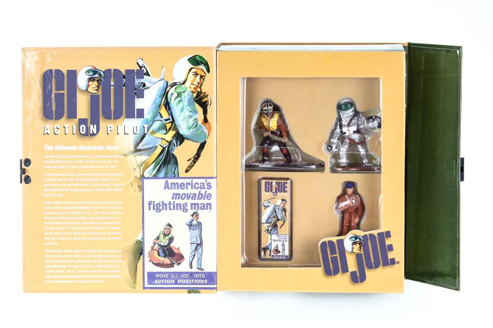 GI Joe Action Pilot 3 Piece Set Figure 2000 (1 of 3)