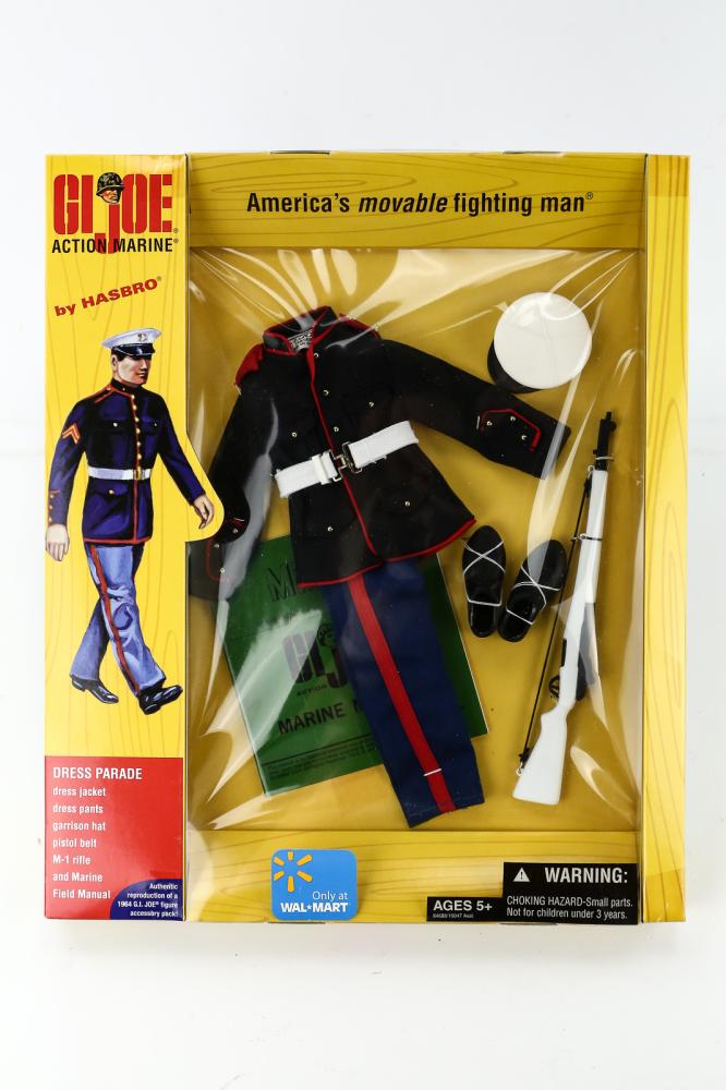 GI Joe Authentic Equipment For Action Marine 2008 (1 of 3)