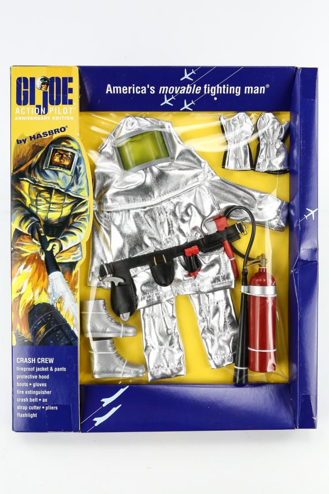 GI Joe Authentic Equipment For Action Pilot 2003 (1 of 2)