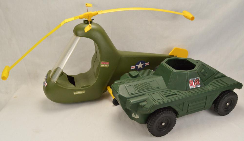 1965 Sears & Roebuck Irwin Helicopter & Tank (1 of 9)