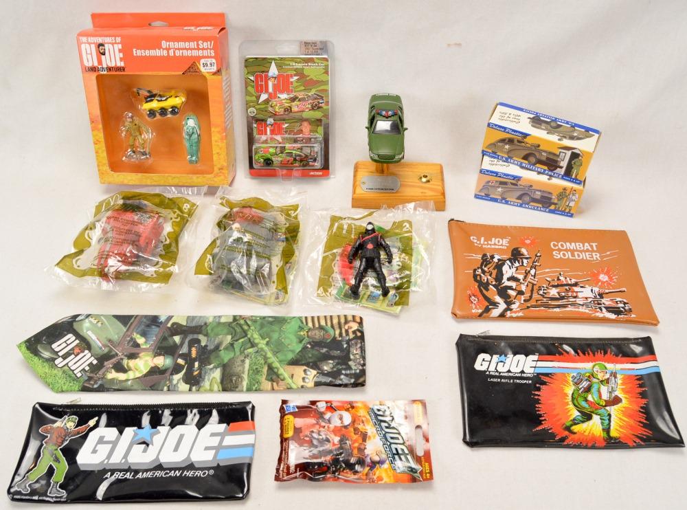 Miscellaneous GI Joe Item Lot (1 of 4)