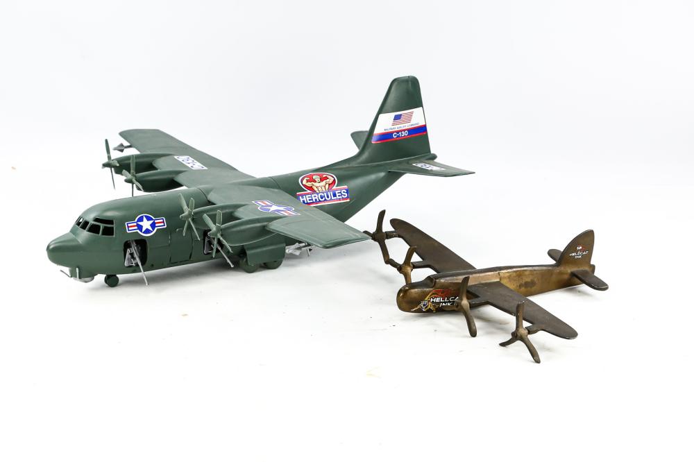 toy military airplanes