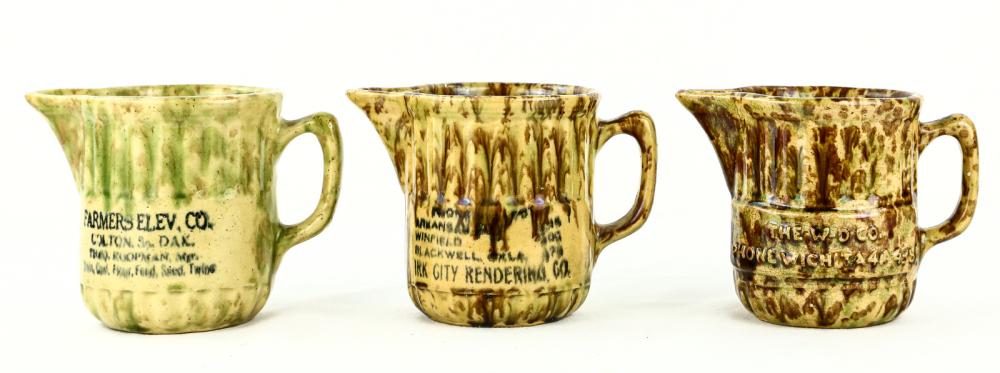 Advertising Spongeware Pitchers (1 of 7)