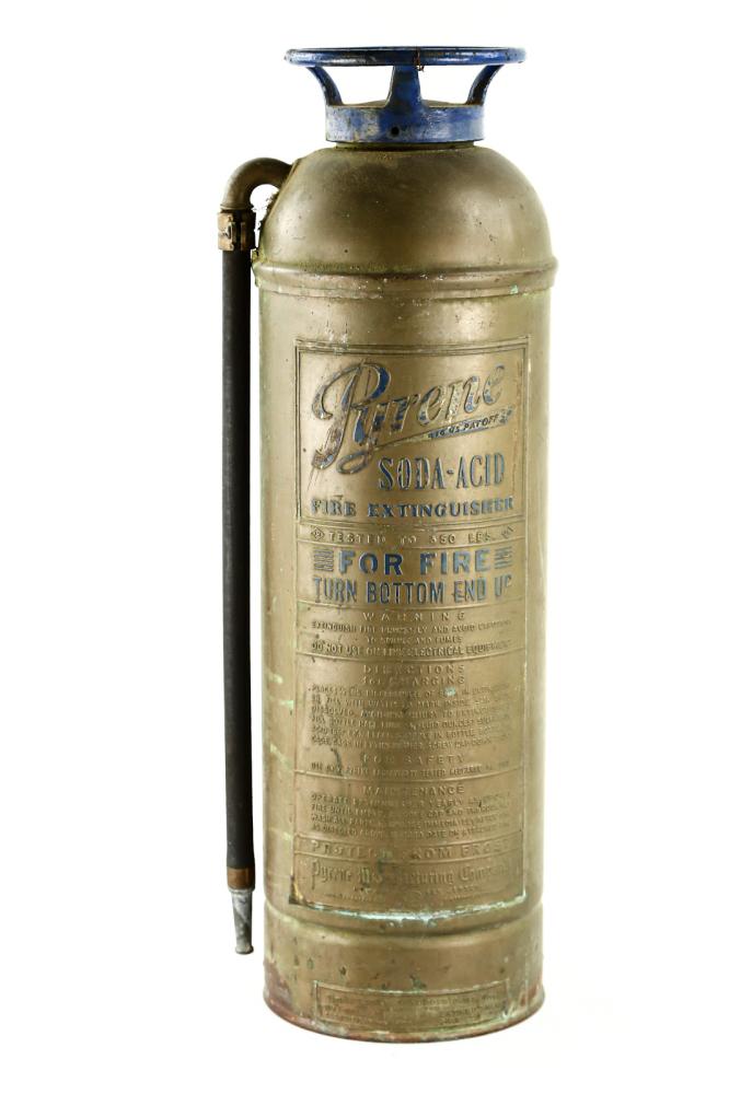 Antique Pyrene Brass Fire Extinguisher (1 of 7)