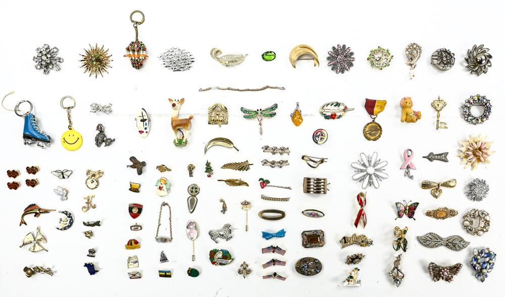 Lot of Decorative Pins & Keychains (1 of 20)
