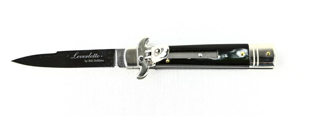 7.5” Italian Side Opening Switchblade: 7.5 inch Italian side opening switchblade. Lever action LeverLetto. Bill DeShivs make. Buffalo horn handles. New. See photos.