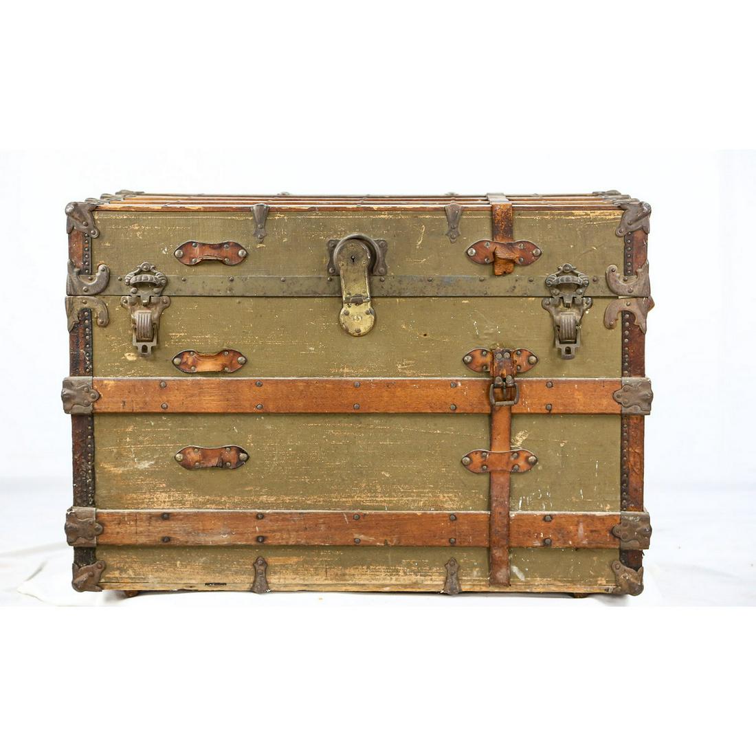Steamer Trunk (1 of 8)