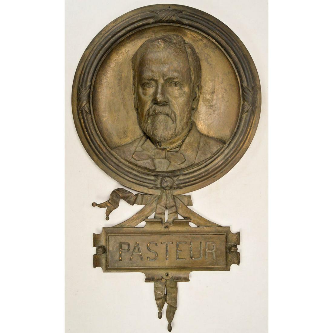 Vintage Monumental Bronze Wall Plaque Of Louis Pas: Vintage Monumental Bronze Wall Plaque Of Louis Pasteur, A very detailed 3D style bronze wall plaque of a life size relief bust of Louis Pasteur, a French biologist renowned for his discoveries of the 