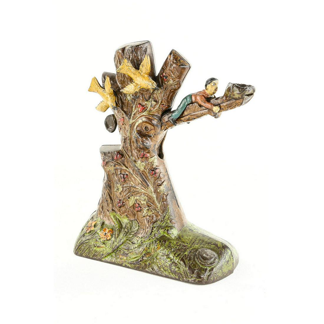 J & E Stevens Boy Robbing Bird: 1906, J & E Stevens Boy Robbing Bird's Nest Mechanical Bank, cast iron, works, professional restoration. Bottom base approx 6 1/8" x 3 3/16" Please note: A signed COA guaranteeing that this mechanical