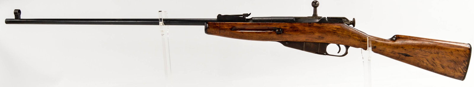 Mosin Nagant Sporter 7.62x54 Rifle: 1937 date round receiver. Stock is cut down and sporterized. No visible import mark, see photos. Serial #24588