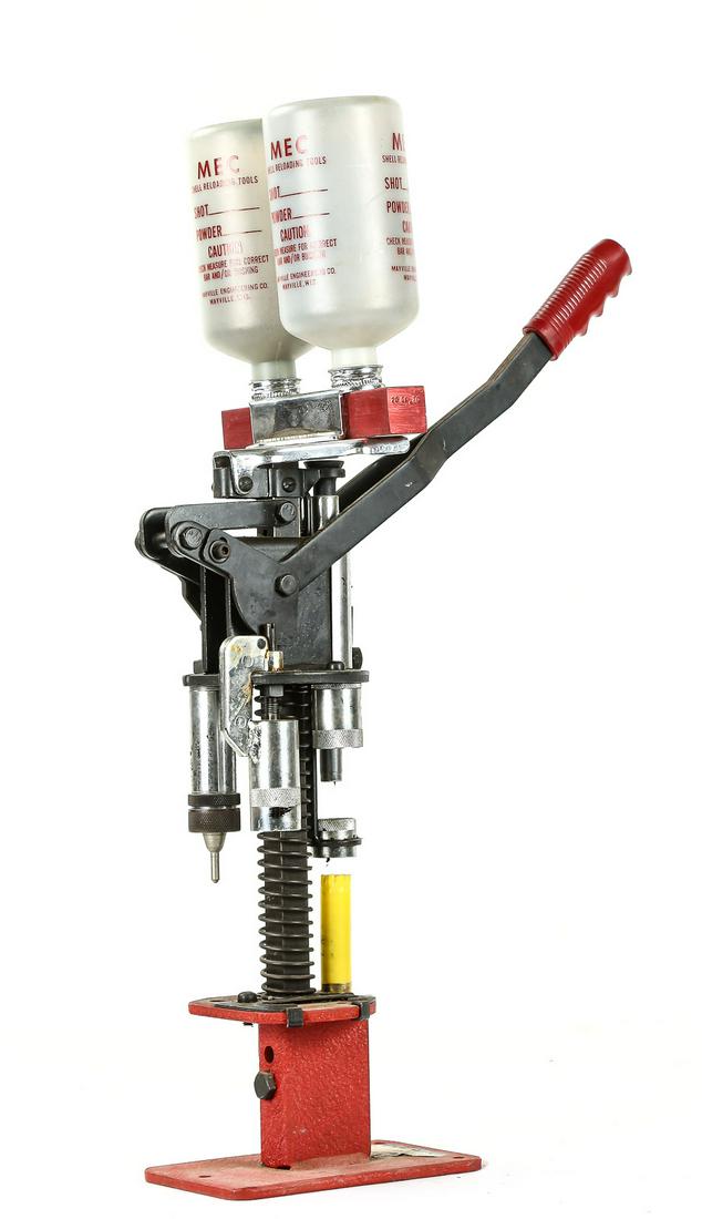 MEC 600 Jr. 20 Gauge Shot Shell Reloading Press: Overall good condition with all dies present..
