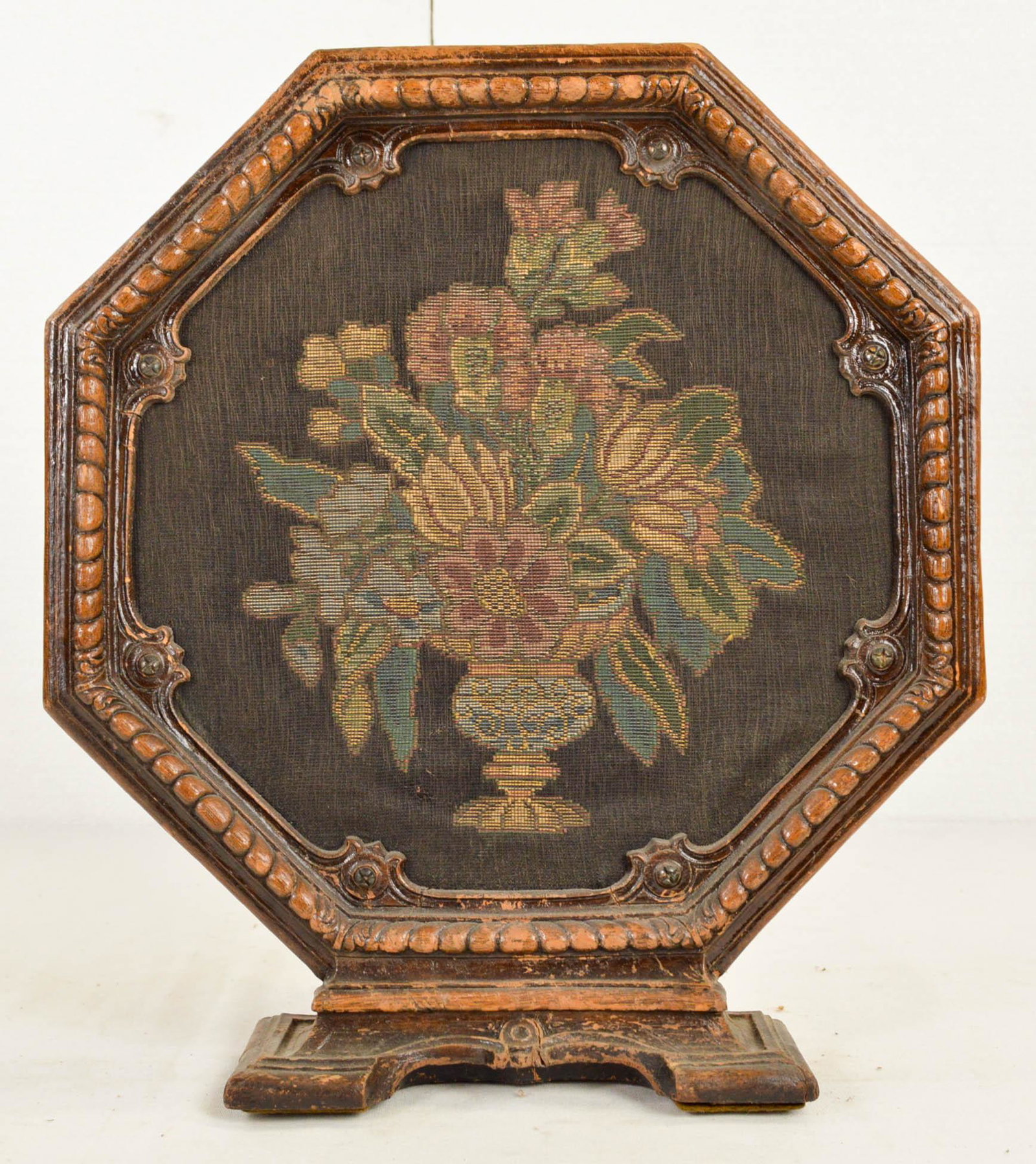 RCA Model 103 Tapestry Speaker: RCA Model 103 Tapestry Speaker. In good condition.