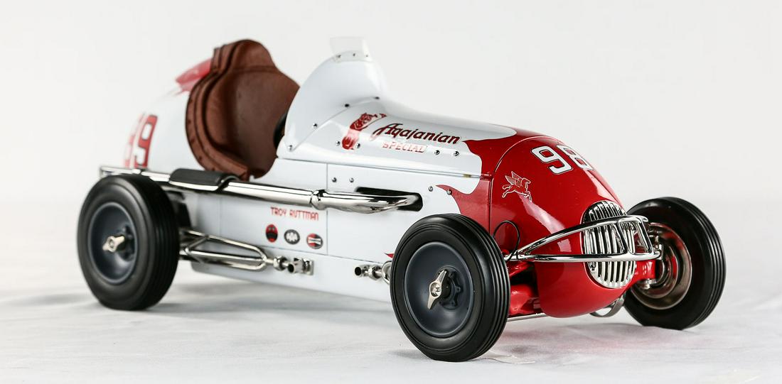 Agajanian Kurtis Midget Racer Model: Only 5 Agajanian’s ever produced. No serial #. Includes Offenhauser motor with opening hinged hood and knock-off wheels. Authentic 1950’s racing graphics. Model is 1:6 scale and measures 19” x 8