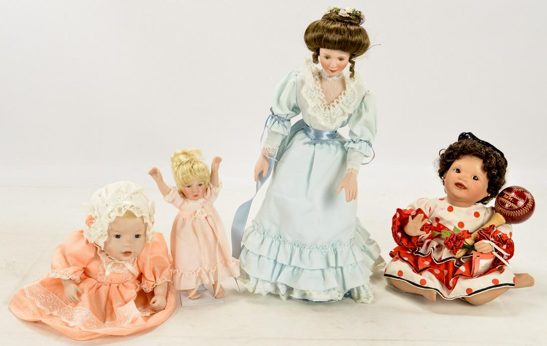 Lot of Ashton-Drake and Other Dolls (1 of 12)