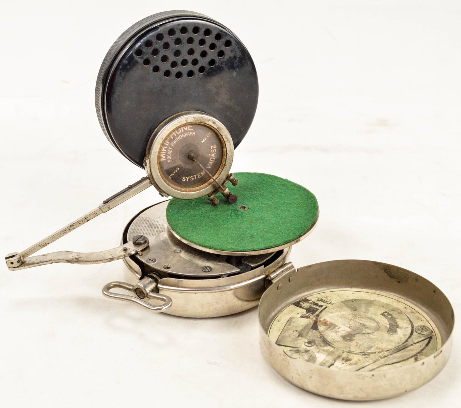 Mikiphone Miniature Phonograph (1 of 13)