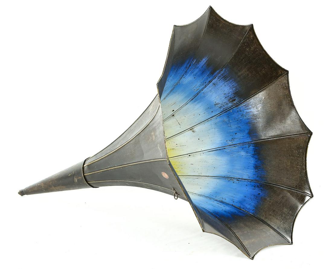 11 Panel Steel T T Co Edison Phonograph Horn (1 of 8)