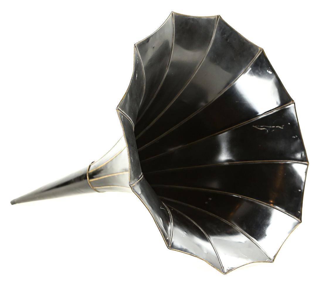 Edison Triumph Cylinder Phonograph Horn (1 of 12)