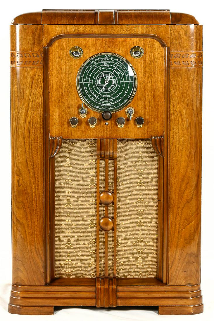 Scott Philharmonic Radio Warrington Cabinet (1 of 16)