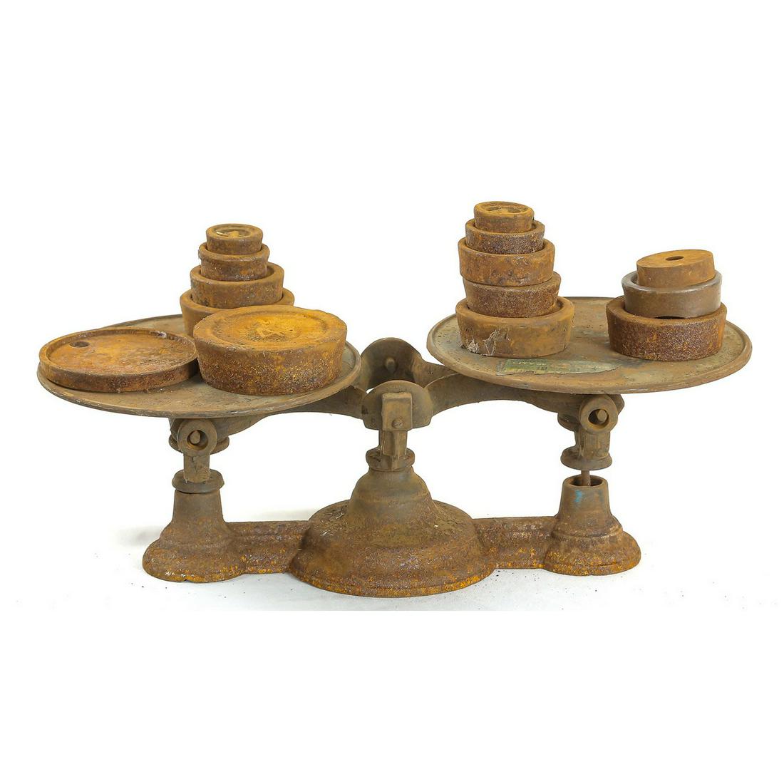 Cast Iron Countertop Balance Scale with Weights (1 of 9)