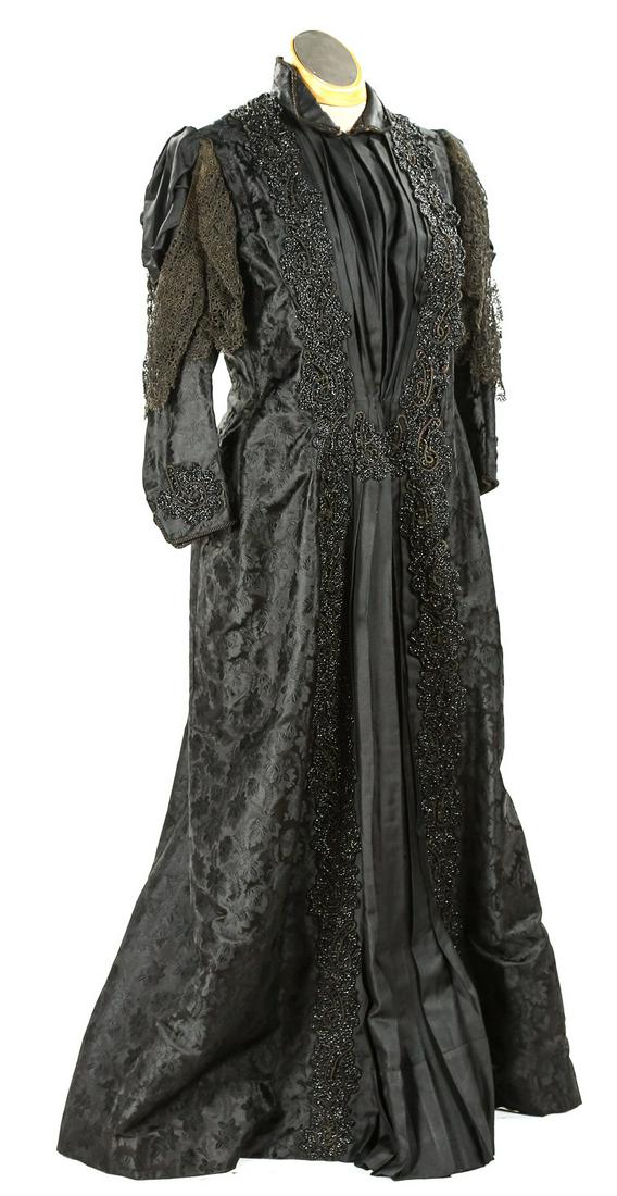 1890-1910 Black Baroque Women's Dress (1 of 9)
