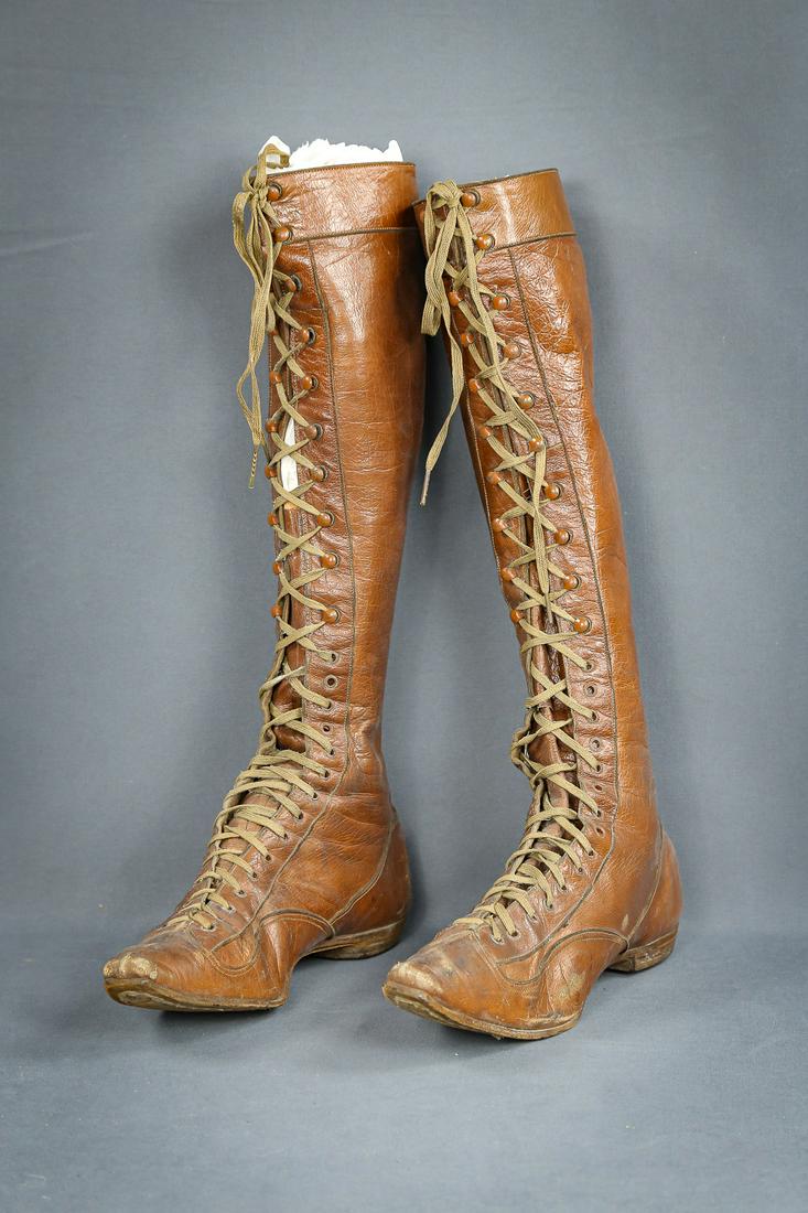 1880-1890's Brown Leather Lace-up Bicycle Boots (1 of 7)