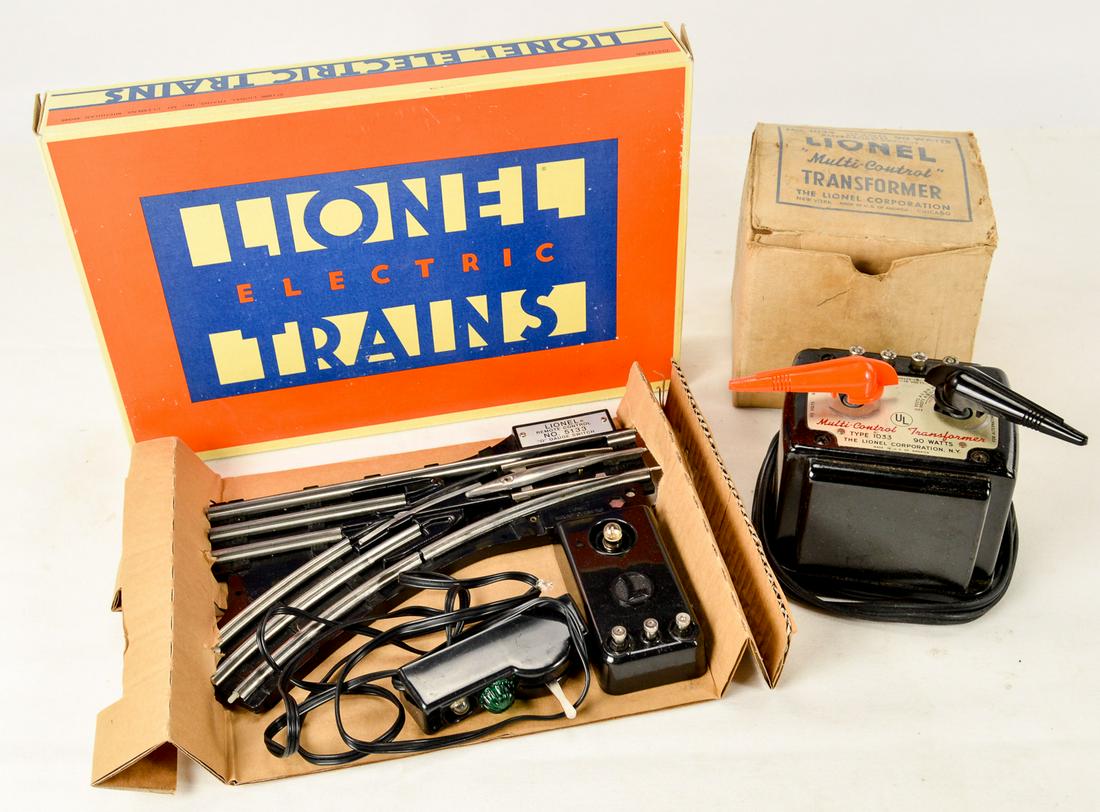 No.1033 Lionel Transformer & "O" Gauge Remote (1 of 4)